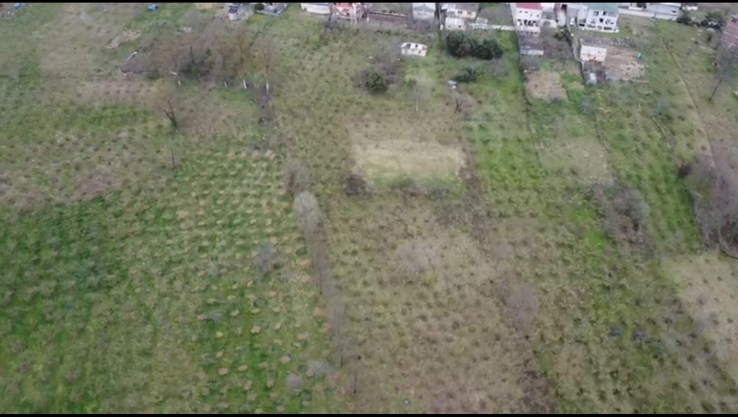 MABEL'DEN DÜZYURTTA SATILIK YATIRIMLIK VİLLALIK YOLA YAKIN ARSA